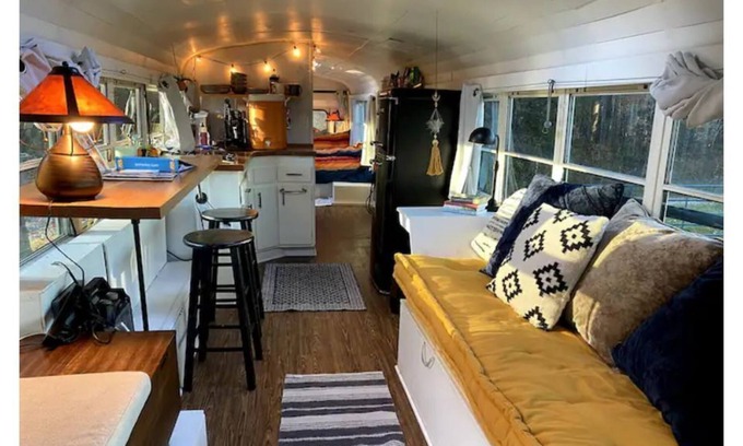 Grandview Casa | Baloo the Skoolie on 116 Acre Farm