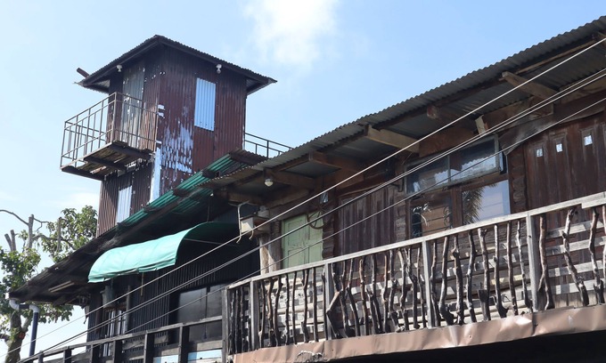 Jayaque Casa | Balsa Café
