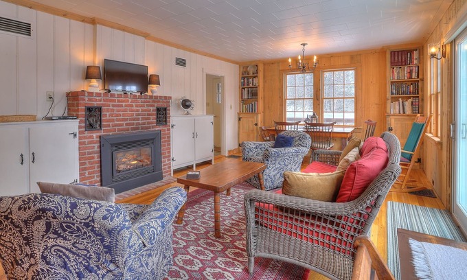 Rangeley Casa | Balsam Heights - Casa recientemente renovada en Bald Mountain Road