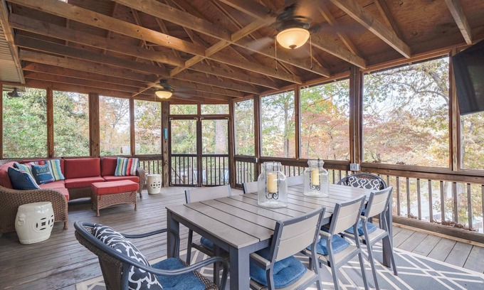 Northport Casa | Bama Lake House- 2 Story Boat Dock- Beautiful View