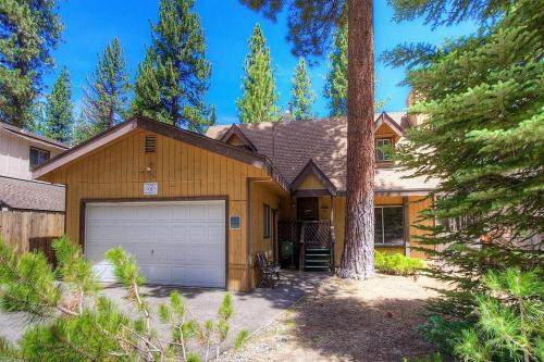 Y Area Casa | Bambi's Bunkhouse home