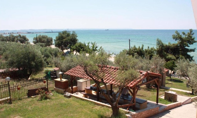 Nea Moudania Casa | Bambola Apartments by Booking Kottas