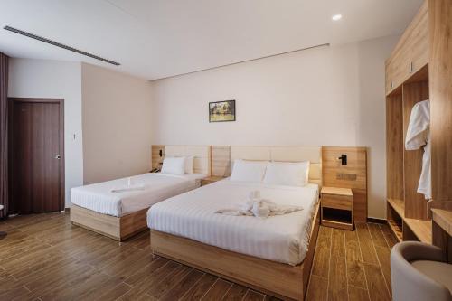 Chau Thanh Hotel | Bamboo Riverside Boutique Hotel