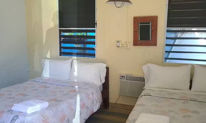 Esperanza Complejo | Bananas Vieques Guesthouse Room 9/Vibrant Area/Private/Steps to the beach