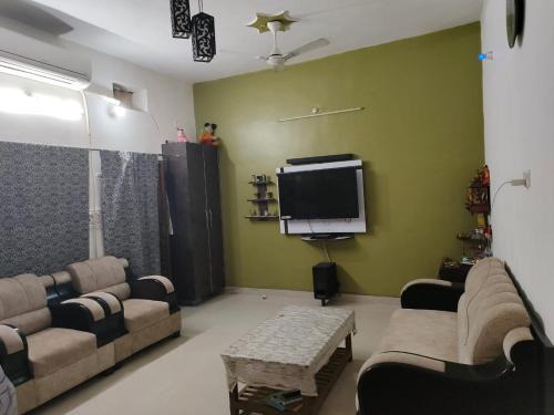 Mahmoorganj Casa | Banaras house 100mtr far from Banaras station opposite to gate no 2entry