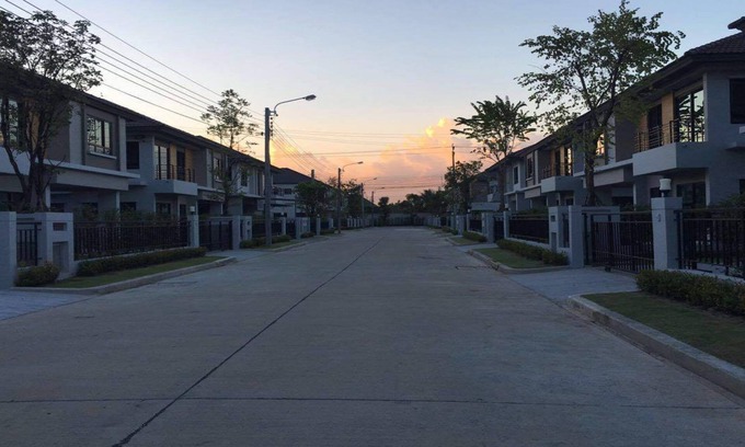 Nonthaburi Villa | happines LIFE BANGKOK