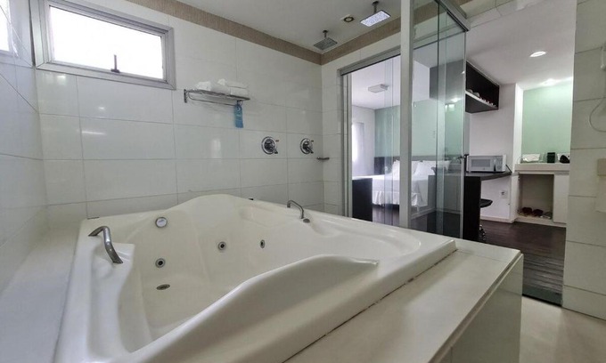 Sao Luiz Apartamento | Banheira de Imersão na Lagoa da Pampulha