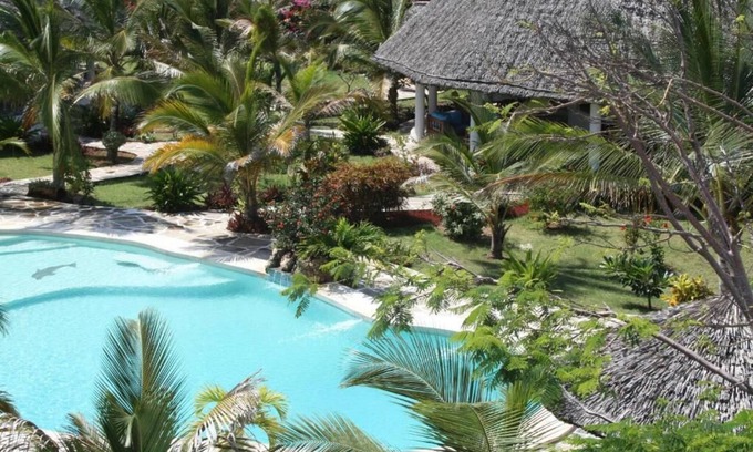 Watamu Hotel | Baobab Village