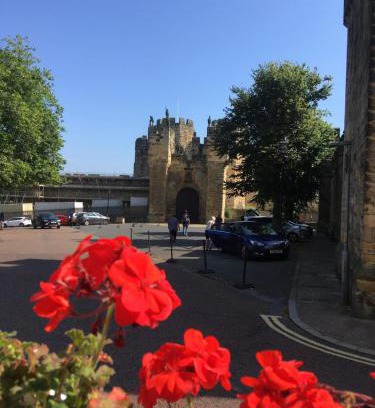 South Charlton Apartamento | Barbican View - luxury apartment opposite Alnwick Castle