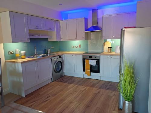 Salisbury Apartamento | Barchester House Apartments Delux