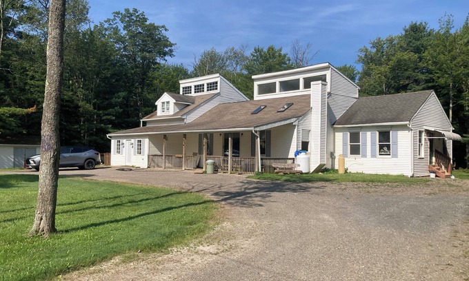 Granville Summit Apartamento | Barclay Mountain Lodge unit 3 in Monroeton, Pa.