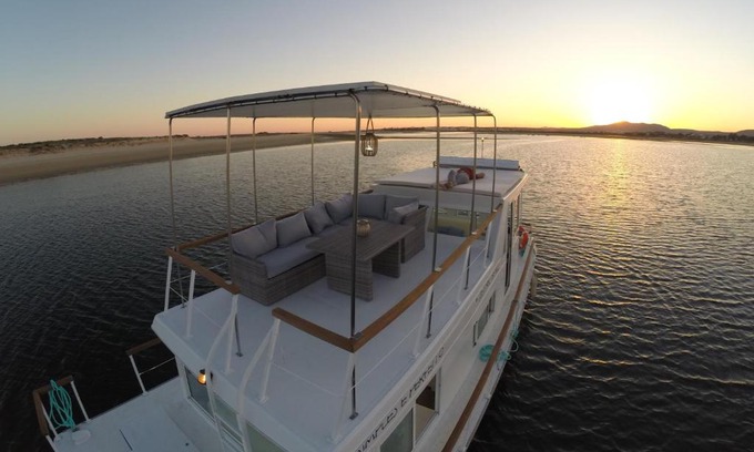 Fuseta Alquiler De Eote | Barco Casa Fuzeta