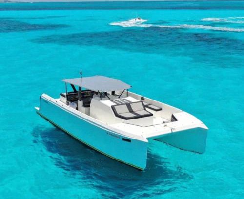 Centro de Cancún Alquiler De Eote | Barco privado de lujo para tu familia y amigos en Cancun-isla mujeres