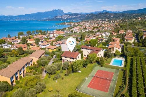Cisano Apartamento | Bardolino Garden Pool & Tennis on the lake - Happy Rentals