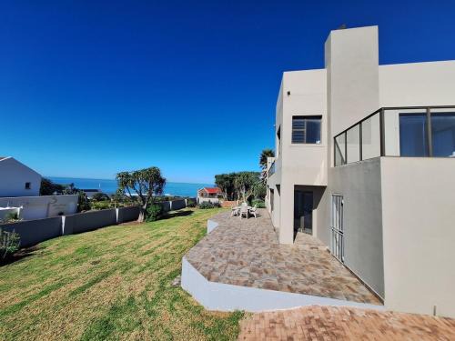 Port Alfred Casa | Barefoot Bliss Holiday Home