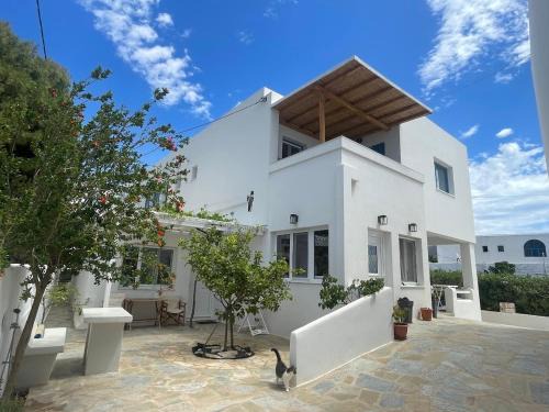 Aliki Apartamento | Barewake's Place 3 Cosy Apt perfect for romantic getaway by the sea