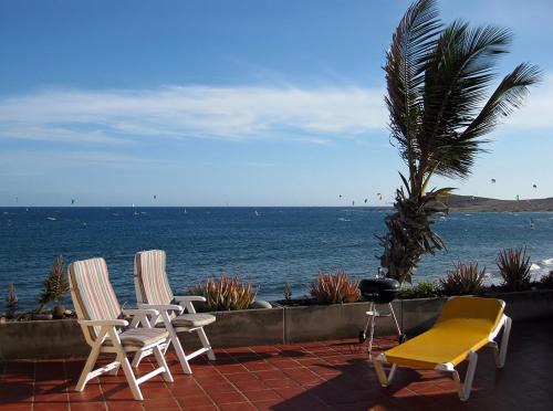 El Medano Apartamento | BARLOVENTO by RENTMEDANO Luxury beach front apartment with fantastic ocean views
