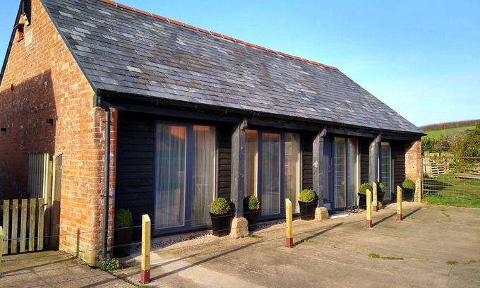 Budleigh Salterton Casa | Conversión de granero ubicado en el pintoresco pueblo de East Budleigh