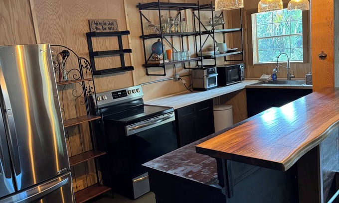 Leesburg Casa | Barndominium at Dirty Dog Organic Farm