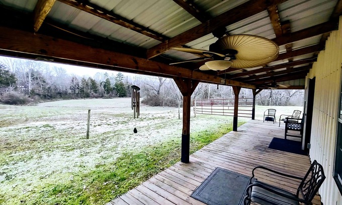 Oliver Springs Casa | Barndominium at Chancey's Place