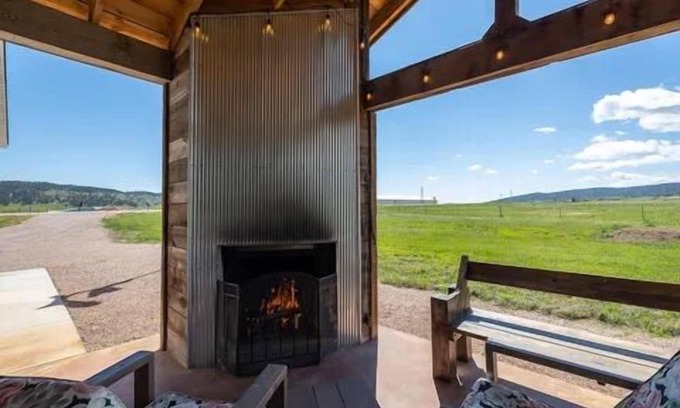 Piedmont Casa | Barndominium in the Meadows with Majestic Views!