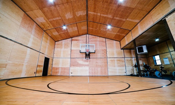 Dingle Otro | Barndominium with New indoor Gym located 8 miles from North shore of Bear Lake.