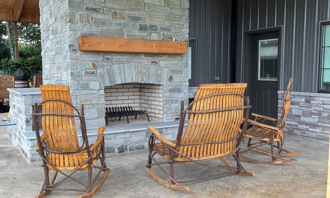 Wheeler Casa | Barndominium with rustic charm