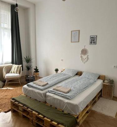 Csarnok negyed Apartamento | Baross Apartment