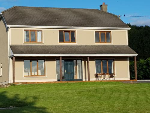 Dromineer Casa | BARR AN CHNOIC HOLIDAY LETTINGS