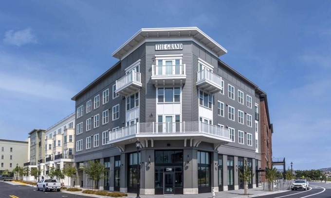 Hercules Apartamento | Barsala at Grand | 2BD Premier