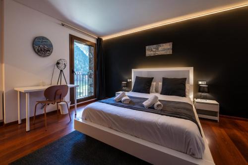 Arinsal Apartamento | Barthe Holidays I Apartamento moderno en Arinsal 4PAX I Confort, Vistas, Parking, Pet friendly I Pic Negre