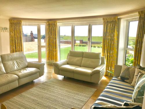 New Forest District Casa | Barton on Sea self contained, stunning sea views