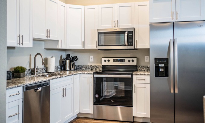 Bartow Condominio | Bartow Exploration