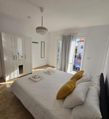 Piedra Hincada Casa | Basalto House 1 Tenerife South