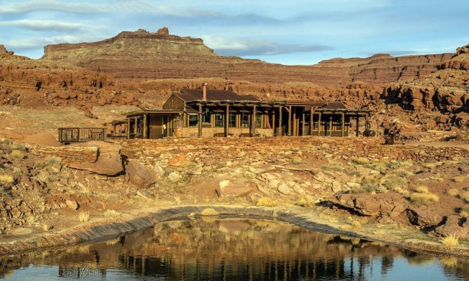 Moab Cabina | Base Camp Adventure Lodge