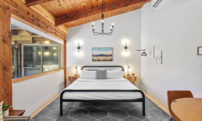 Mount Shasta Cabina | Basecamp Lodge - Cabin 3