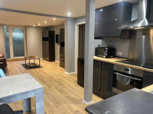 Eastbourne City Centre Apartamento | Basement Flat in the town centre!