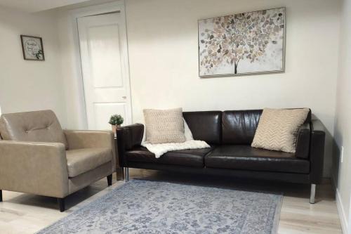 Waterloo Apartamento | Basement Waterloo Near 24-7 Restraints
