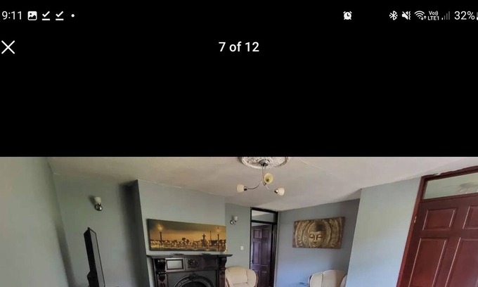 Carrickfergus Casa | Basic no luxury 3 bedroom house with 5 beds.