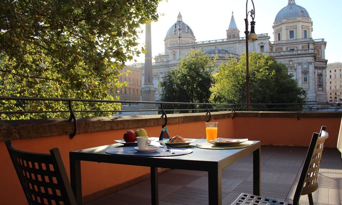 Monti Hotel | Basilica Hotel