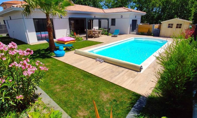 Le Teich Casa | Bassin d'Arcachon: fully air-conditioned villa with heated pool and spa