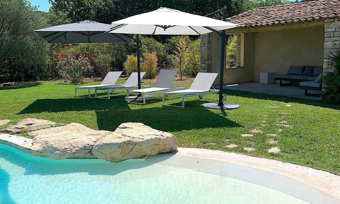 La Roque-sur-Pernes Otro | Bastide 350m² renovated, magnificent view of Provencal village