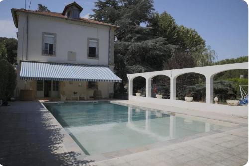Boisseron Casa | Bastide pour 15 avec piscine, clim et Billard