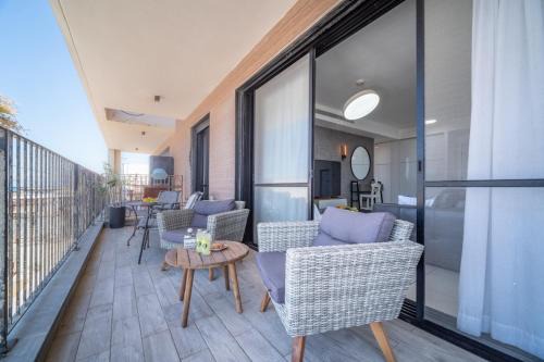 Haifa Apartamento | Bat Galim Full Sea View Balcony by Sea N' Rent