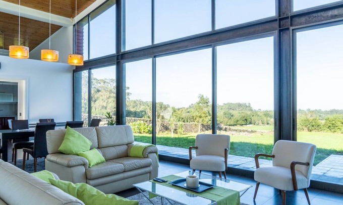 Pico da Pedra Villa | Batalha Golf Villa