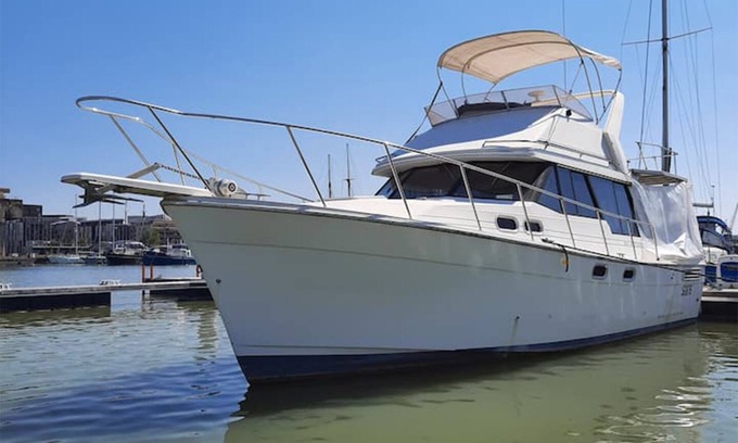 Bassins a Flot Alquiler De Eote | Bateau le Black Pearl, un appartement sur l'eau à Bordeaux.