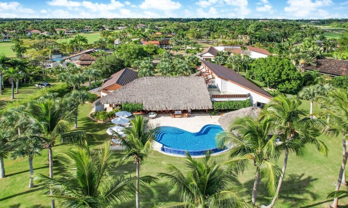 Las Palmas Villa | CIELO DEL CARIBE CON IMPRESIONANTE VISTA AL MAR Y AL RÍO, COCINERO, CARNICERO, Criadas Y CARROS DE GOLF