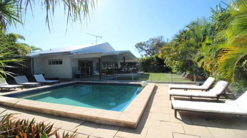 Horseshoe Bay Casa | Bather's Pavilion Holiday House