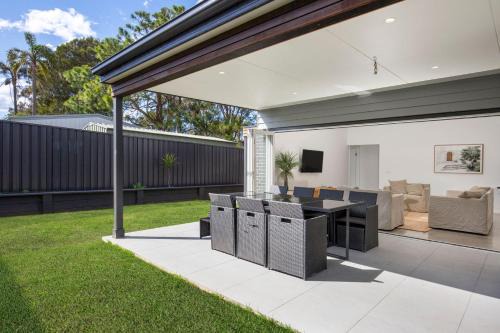 Culburra Beach Casa | Bathers Pet Friendly 4 Mins Walk to Beach