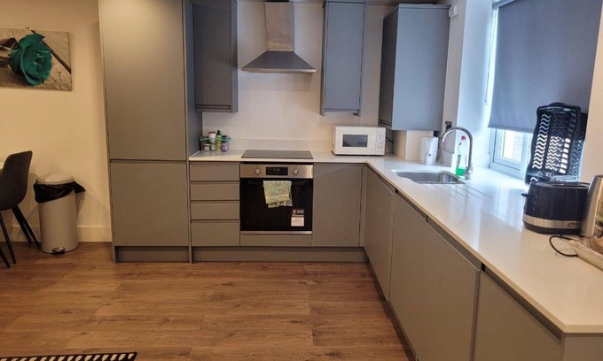 Vauxhall Apartamento | Batterseaflat/sleeps6/refurbished/tv